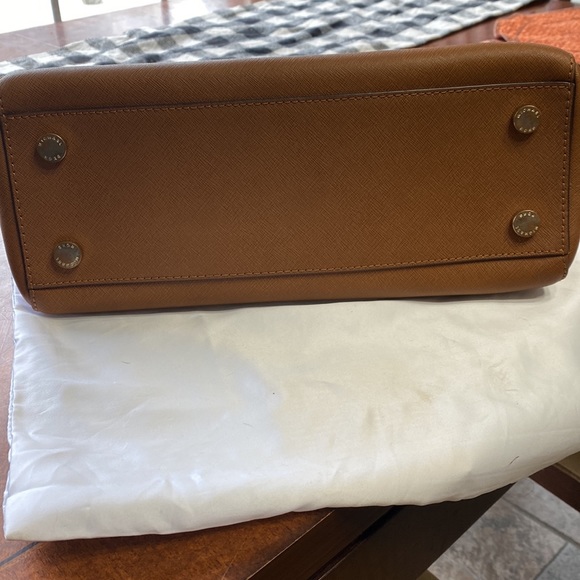 Michael Kors Purse - Picture 5 of 6